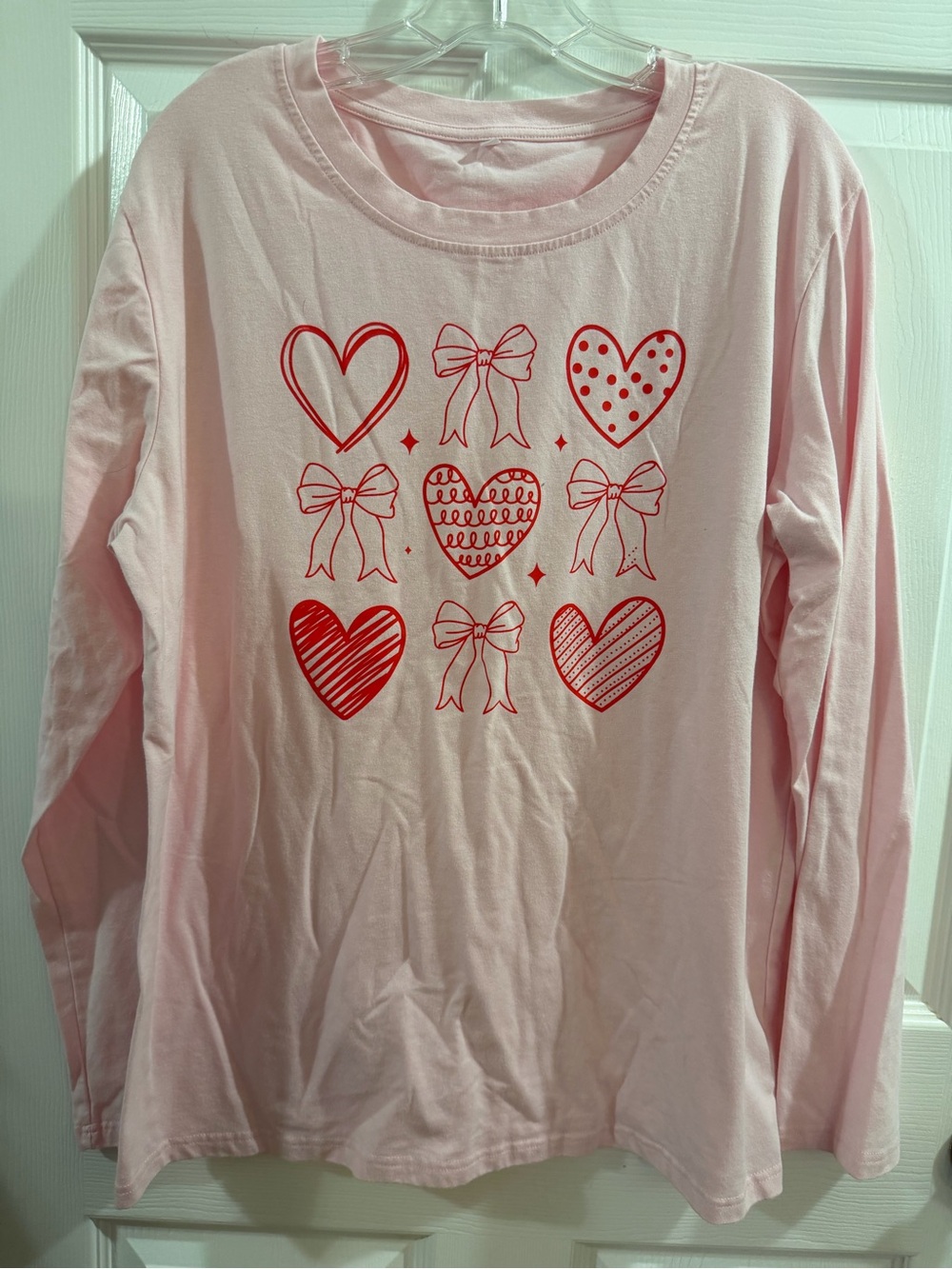 Pink Long Sleeve Heart and Bow Graphic Tee Size 2XL